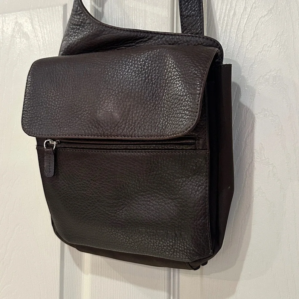 Fossil Dark Brown Pebbled Leather Crossbody Bag Organizer Messenger Purse